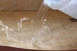 绿园漏水维修 免砸砖防水材料该如何施工